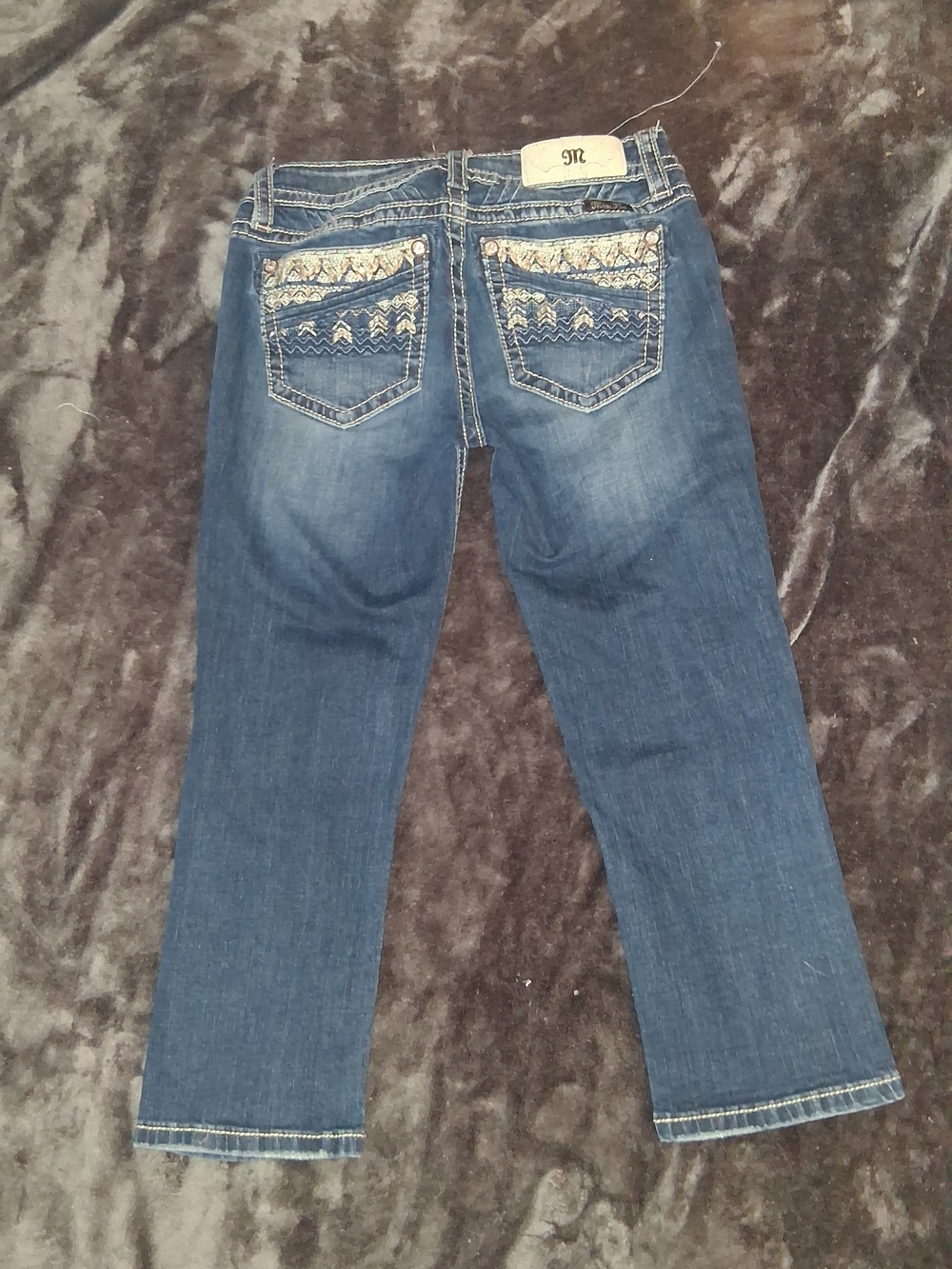 Miss Me Light-Medium Blue Capri Jeans with Contrast Stitching - Picture 8 of 8
